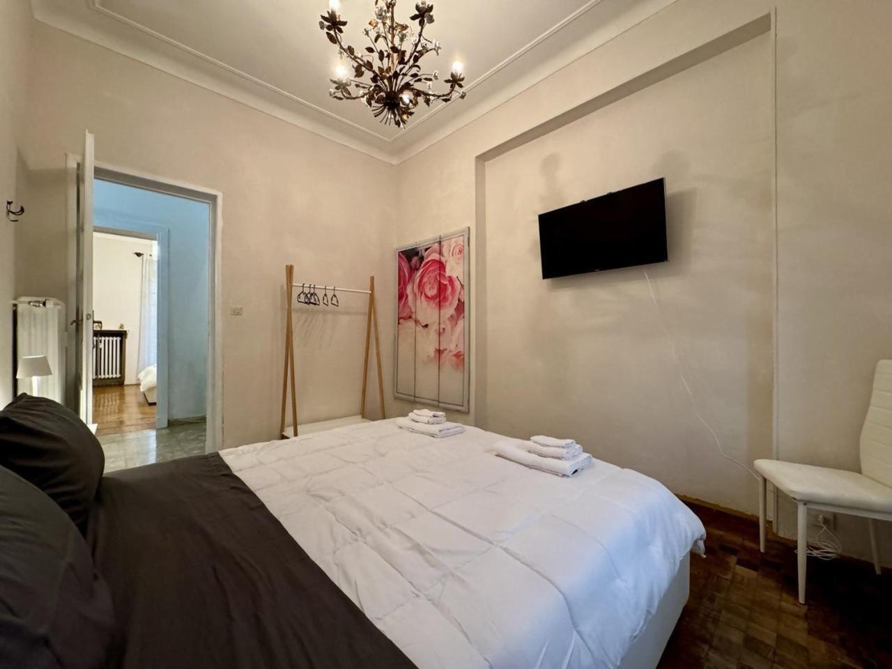6 Posti Letto Vicino Al Centro Lejlighed Torino Eksteriør billede